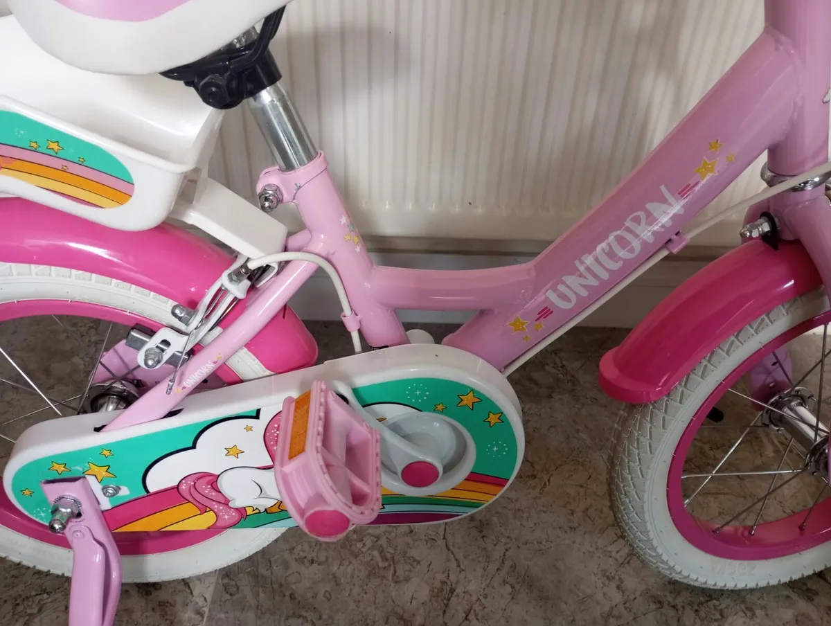 Kids unicorn bike size 14 inch wheels. - Image 2