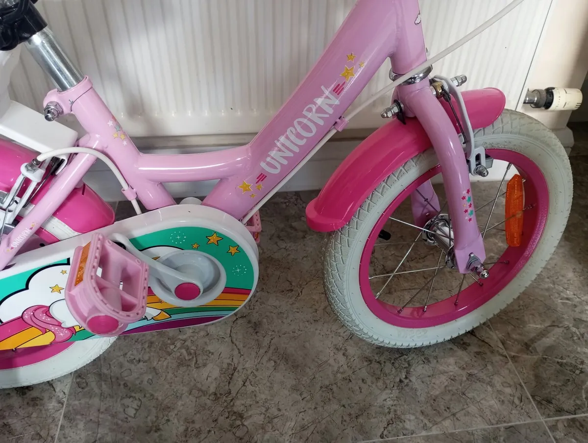 Kids unicorn bike size 14 inch wheels. - Image 3