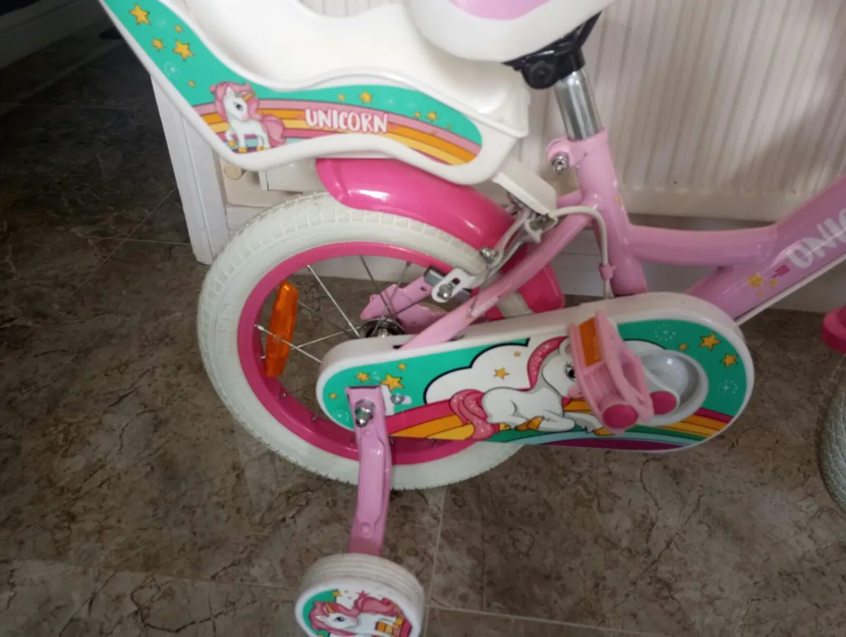 Kids unicorn bike size 14 inch wheels. - Image 4