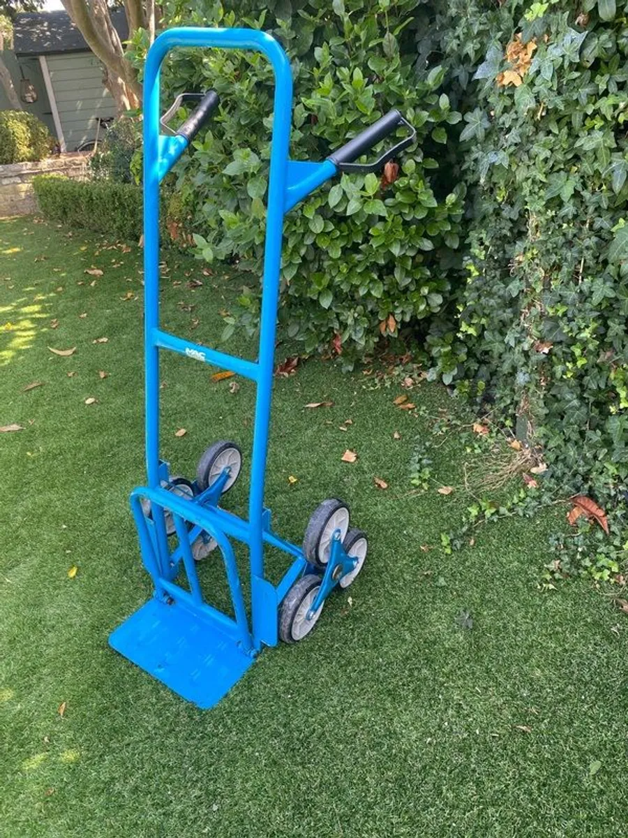 Stair climbing trolley - Image 1