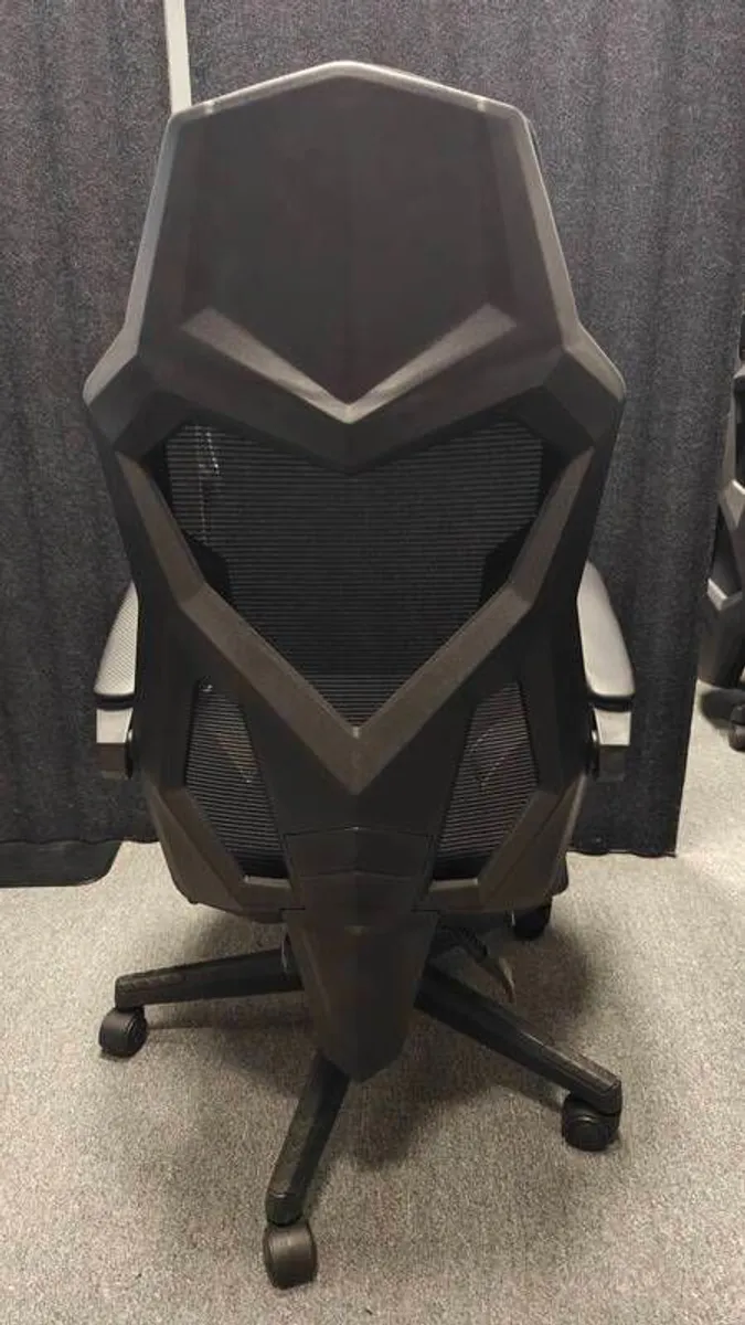 Gaming chairs - Image 3