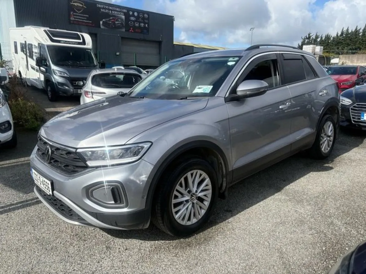 2023 Volkswagen T-Roc 2.0TDI 2 Seat Commercial - Image 3