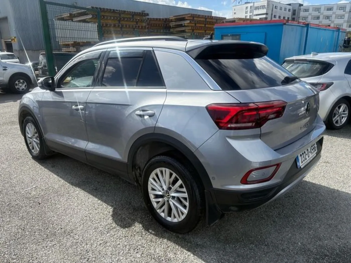 2023 Volkswagen T-Roc 2.0TDI 2 Seat Commercial - Image 4