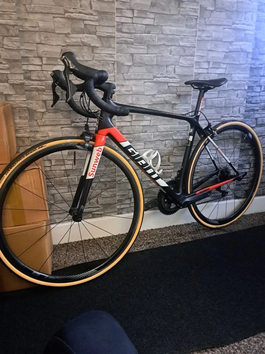 Giant tcr advanced pro. M size.  54.