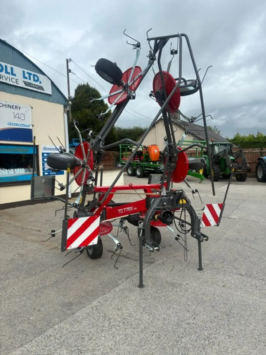 Massey Ferguson  TD 776X DN - Image 2