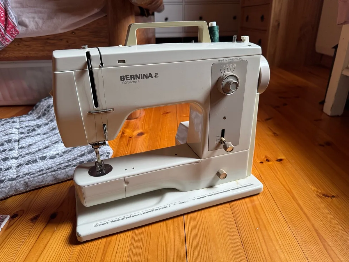 Bernina 803 Electric Sewing Machine - Swiss Made - Image 2