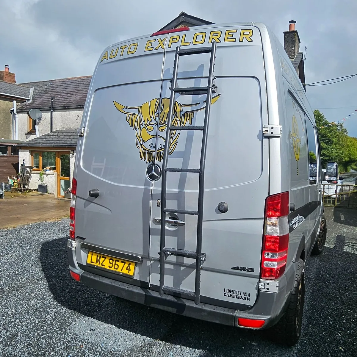 SPRINTER CAMPER SWAMPER SOLAR OFF GRID - Image 3