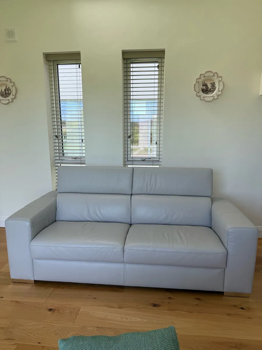 Leather sofa - Image 1