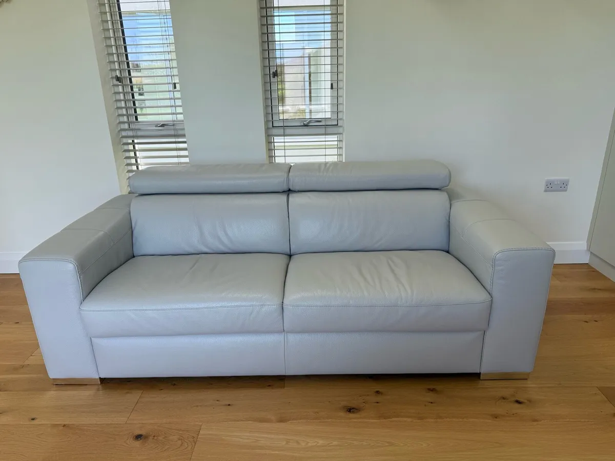 Leather sofa - Image 2
