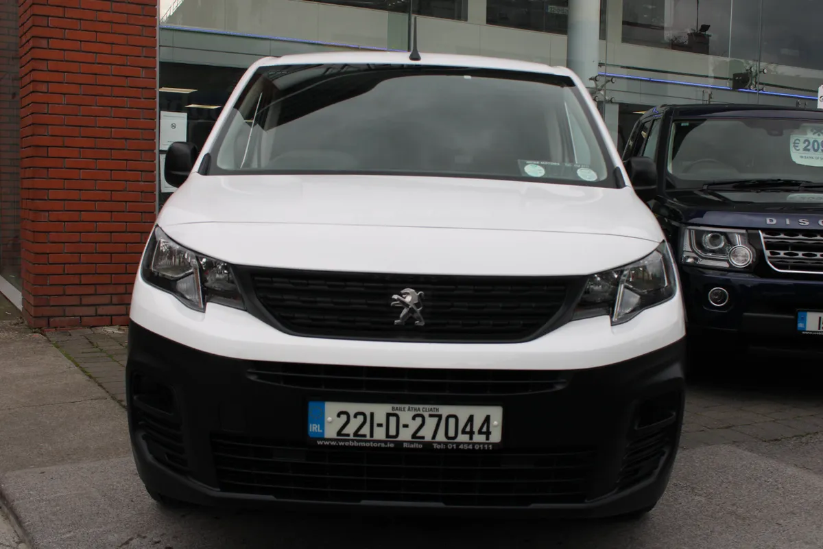 PARTNER - 1.5 HDI - 6SPD - 3 SEAT - 1 OWNER - DOE - Image 2