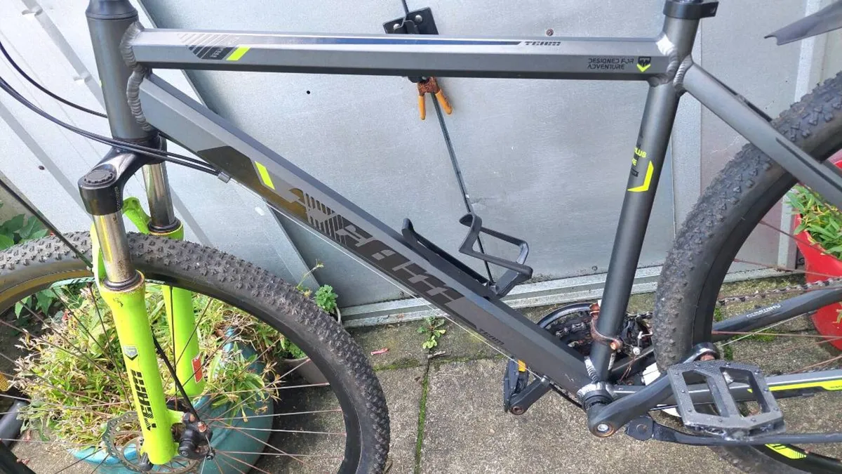 Team Mountain Bike Large Frame Disc Brakes - Image 4