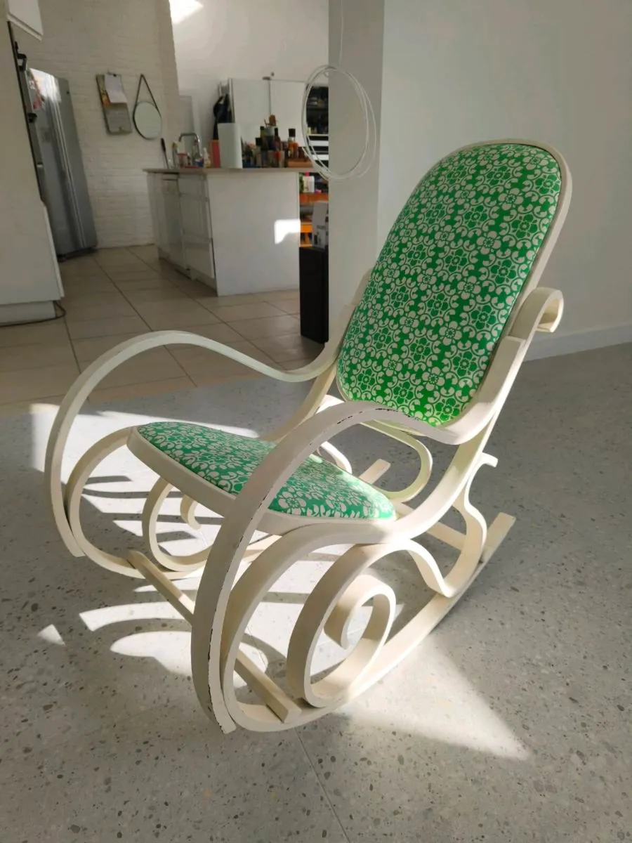 Bentwood rocking chair - Image 1