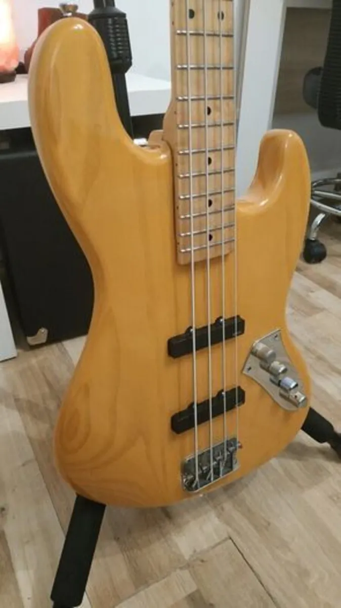 Custom Studio Jazz Bass - Image 2