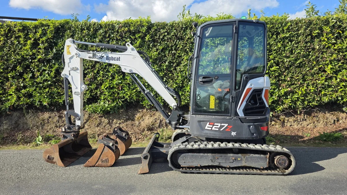 Bobcat E27Z Mini Excavator (E 27 Z) Digger - Image 1