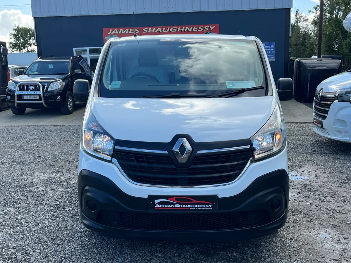 2021 RENAULT TRAFIC 2.0 JUST INTO STOCK* NO VAT* - Image 2