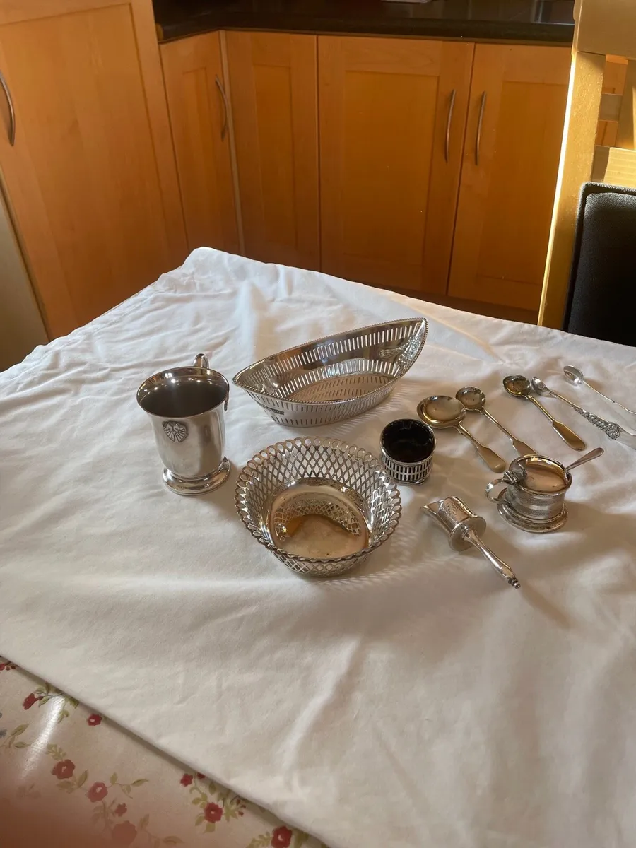 Silver EPNS 11 piece - Image 4