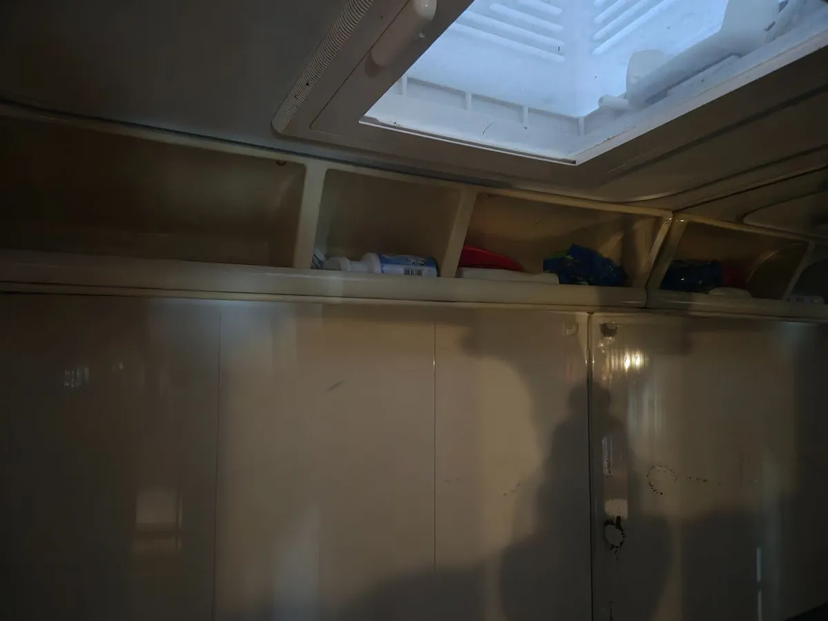 Motorhome - Image 4