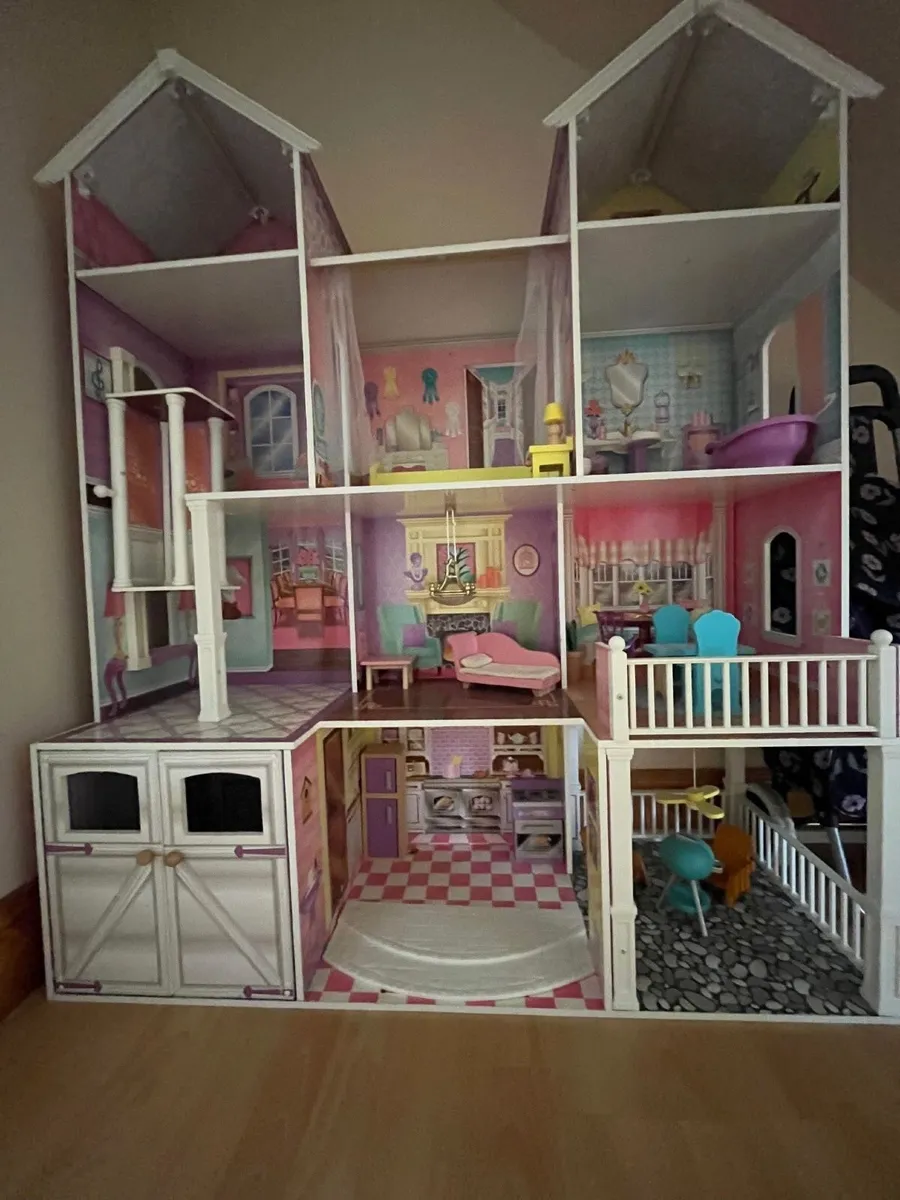 Dolls House - Image 2