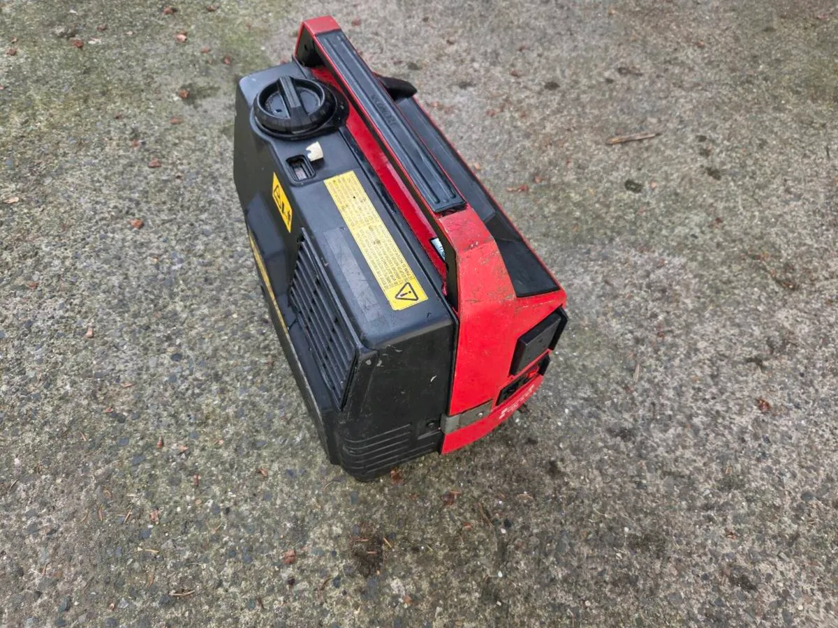 Honda ex650 suitcase generator - Image 3
