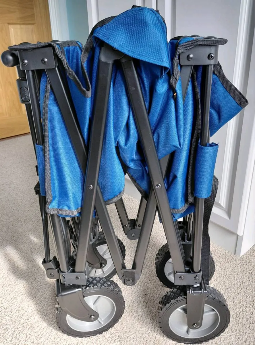 Halfords heavy duty folding trolley - Image 3