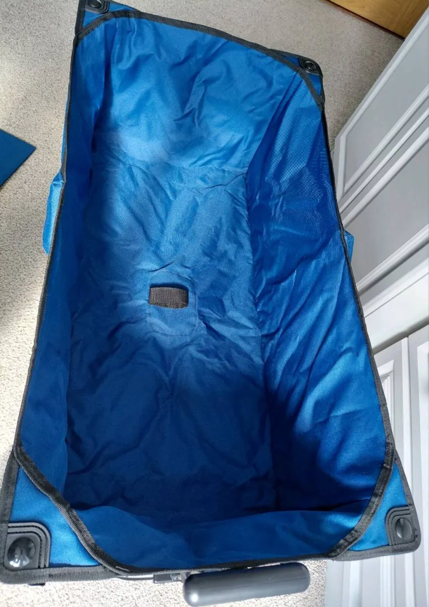 Halfords heavy duty folding trolley - Image 4