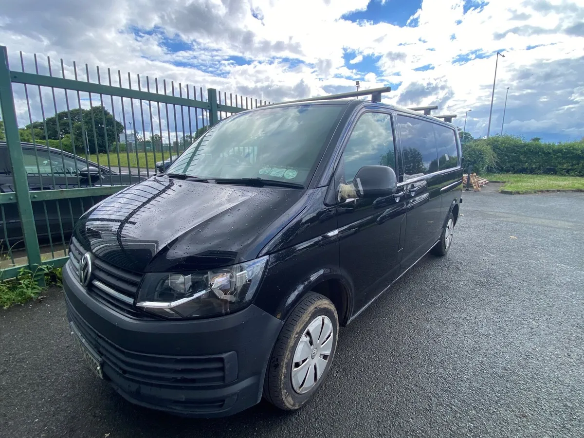 Volkswagen Transporter 2016 - Image 1