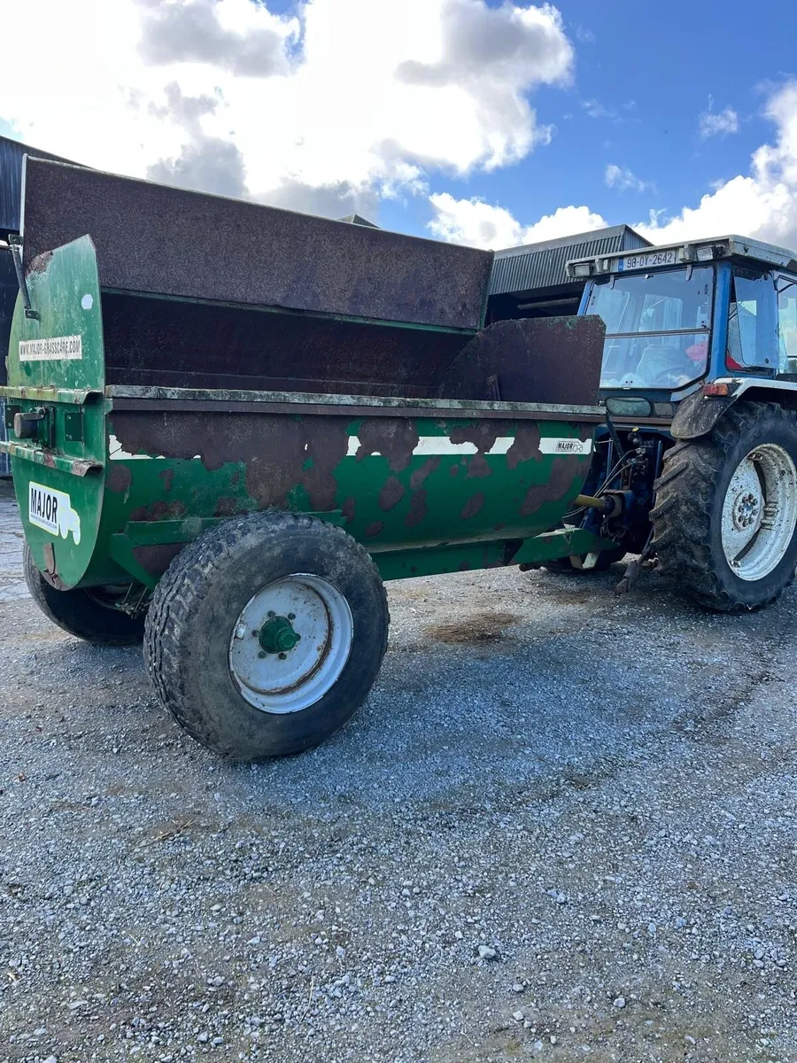 Manure spreader - Image 2