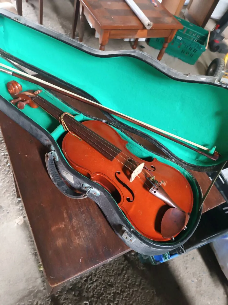 Junior Violin - Image 1