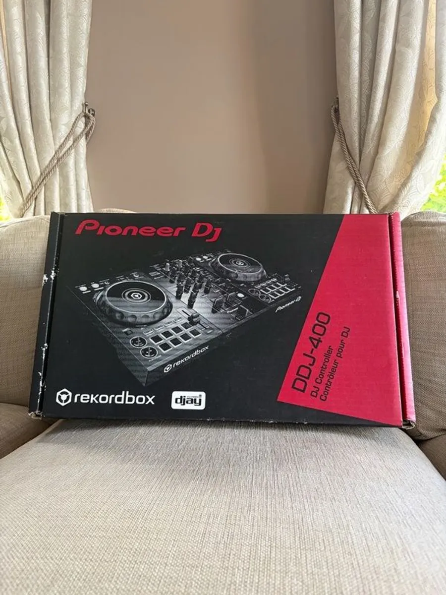 Pioneer DJ DDJ-400 Controller with Box Headphones and USB - Image 2