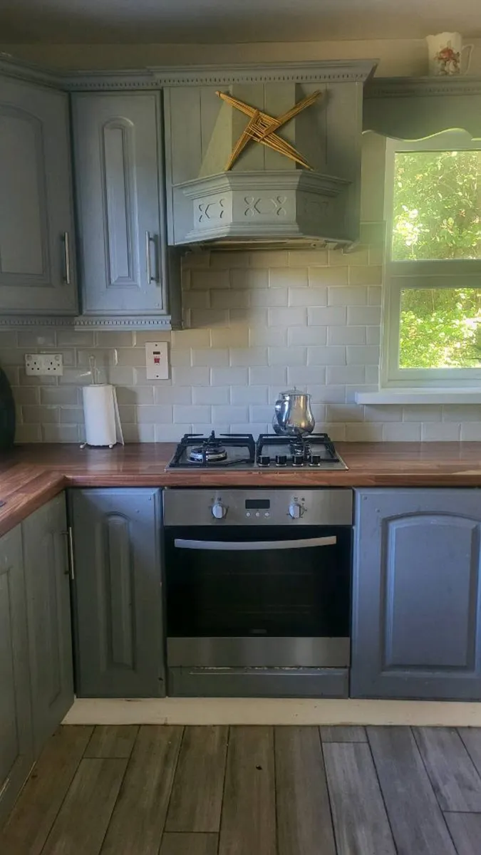 Fitted kitchen - Image 3