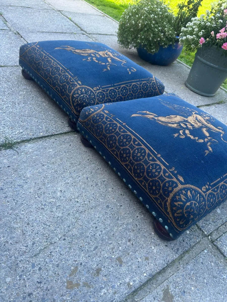 Pair of vintage/Victorian style cherub footstools - Image 1