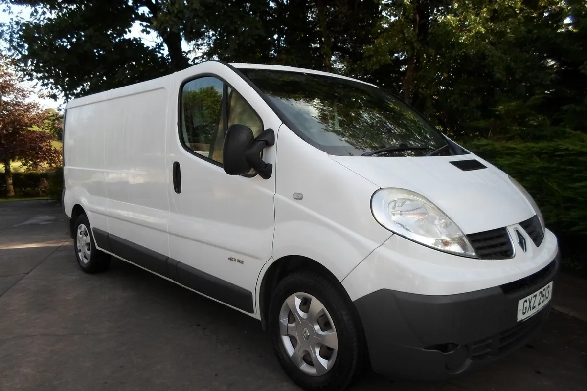 Renault Trafic 2014 - Image 1