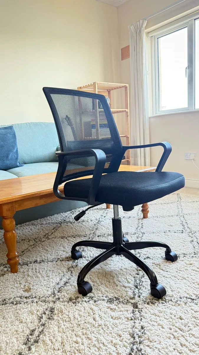 Swivel Office Chair - Image 1