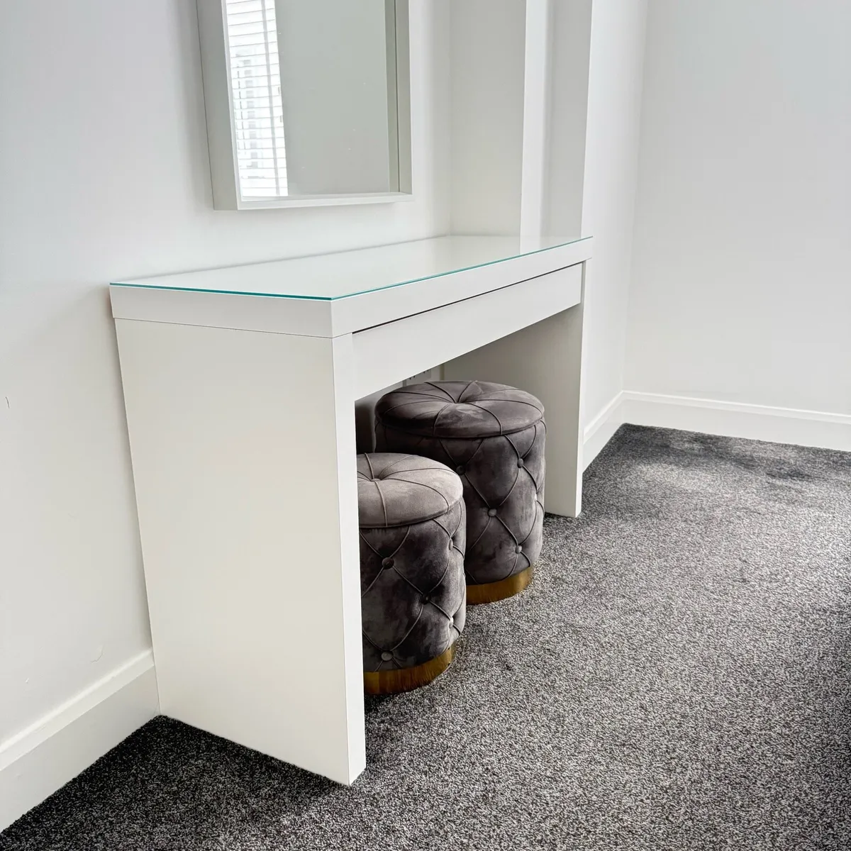 MALM IKEA dressing table,white,120! cm - Image 2