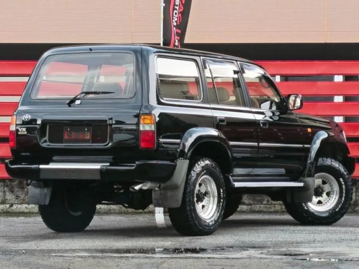 1995 TOYOTA LAND CRUISER 80 VX LIMITED 4.2 5 Seats - Image 4