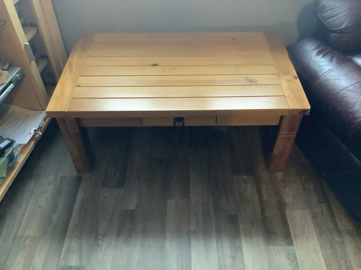 Solid wood coffee table with drawer New - Image 3