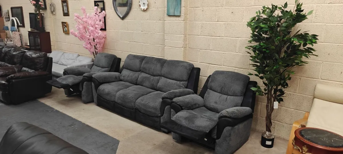 Grey Recliner Suite - Image 1