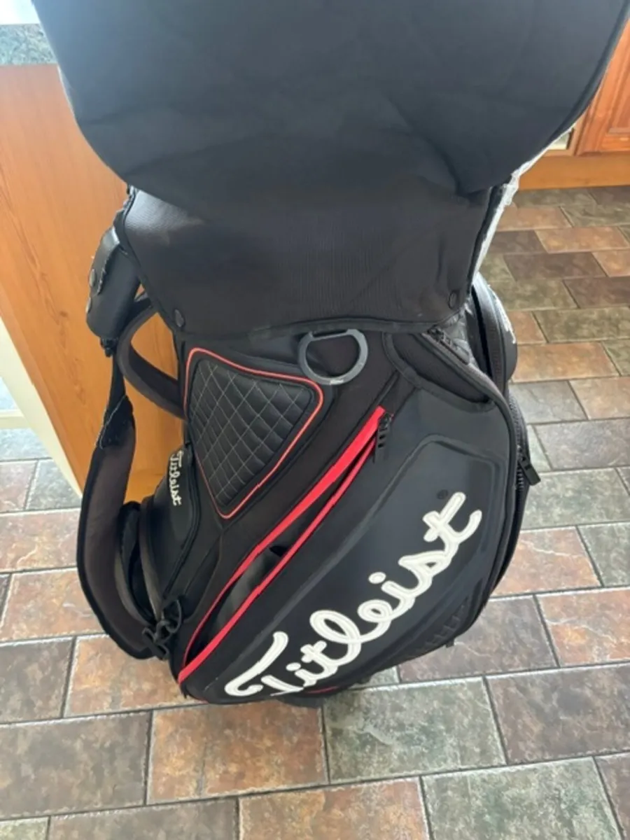 Titleist Golf Bag - Image 4