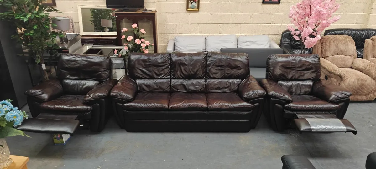 El.  Recliners 3+1+1 Leather Suit - Image 2