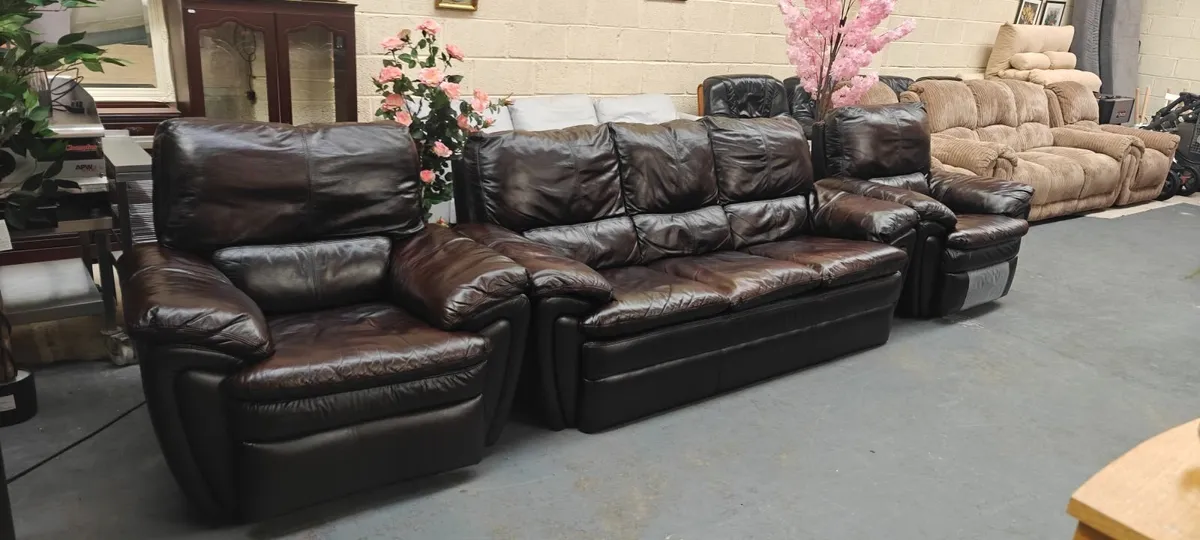 El.  Recliners 3+1+1 Leather Suit - Image 3