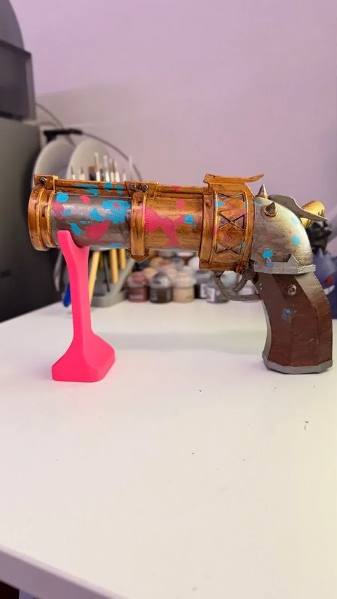 Arcane Jinx Zapper Cosplay Prop + Stand - Image 2