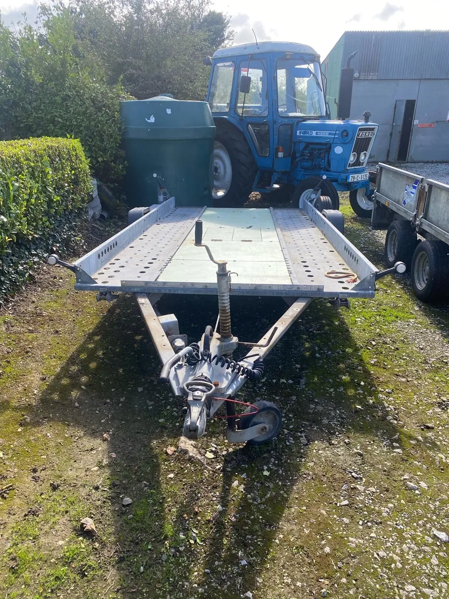Tractor and trailer - Image 4