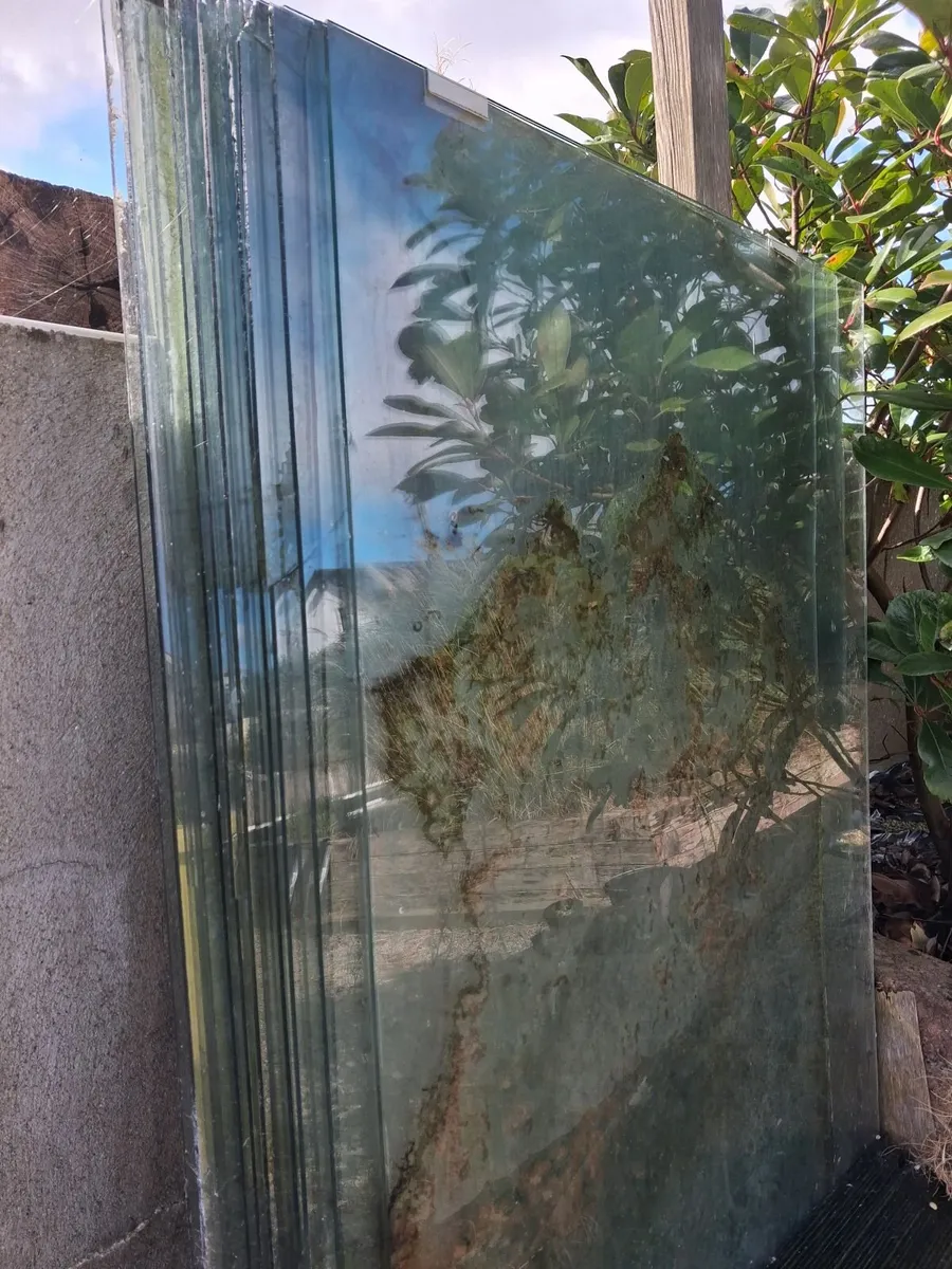 Agricultural Glass - Image 1