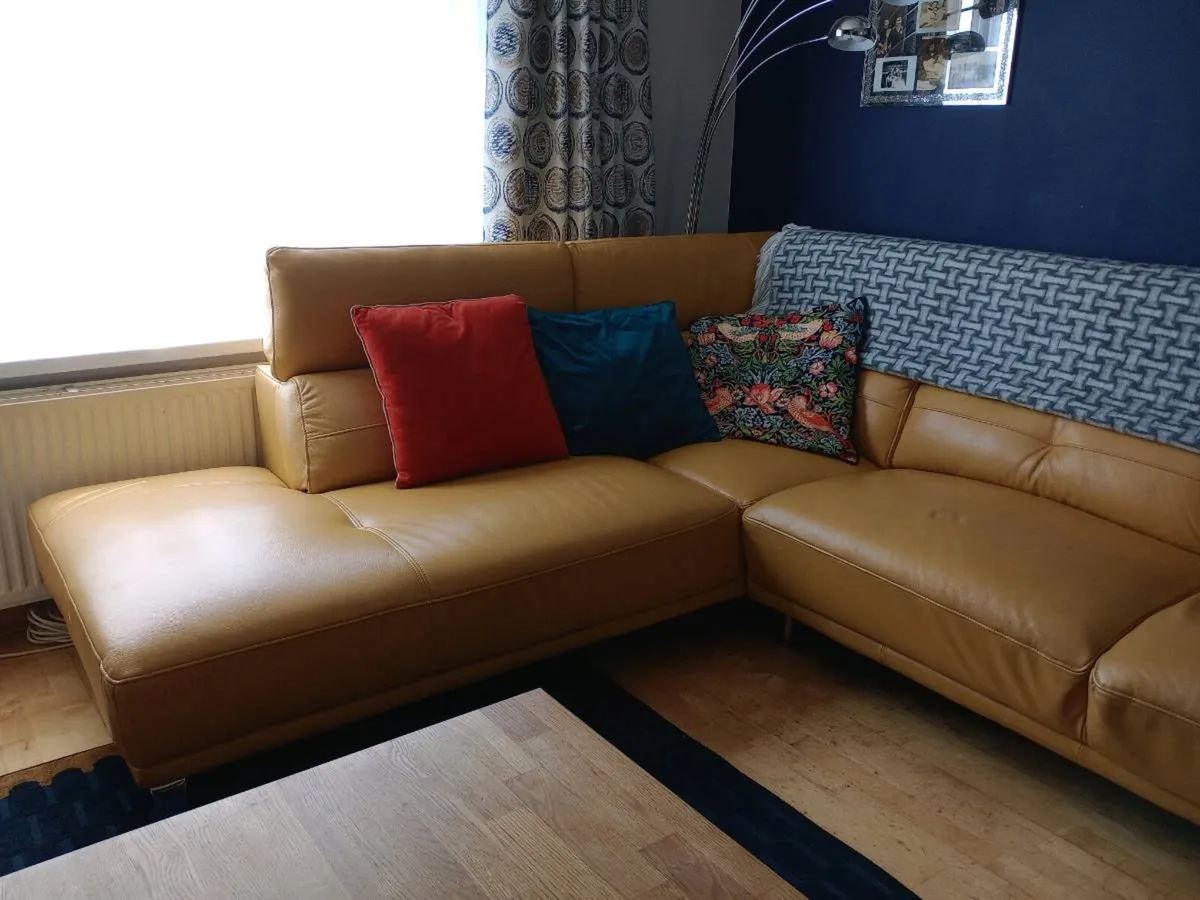 L shape leather sofa - Image 3