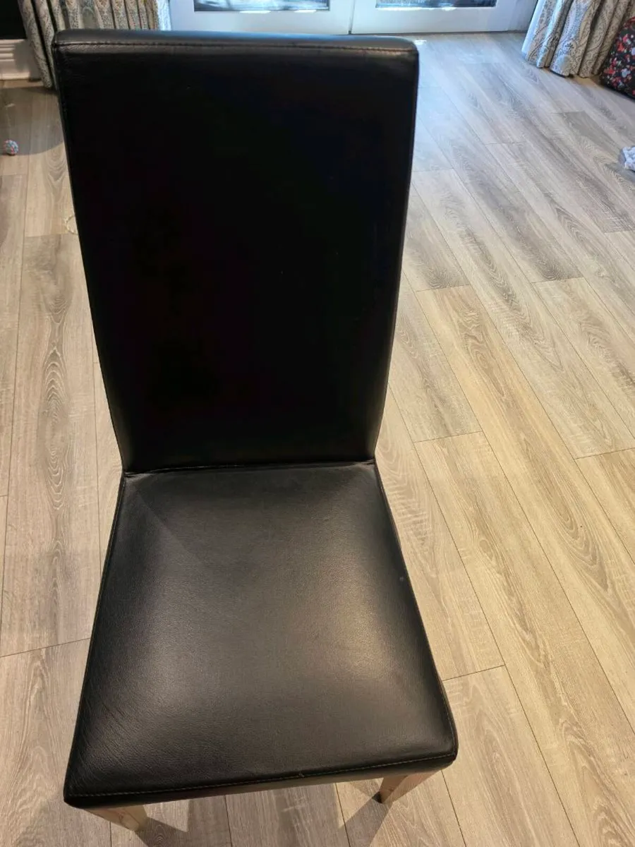 6 Designer dining chairs - Image 1