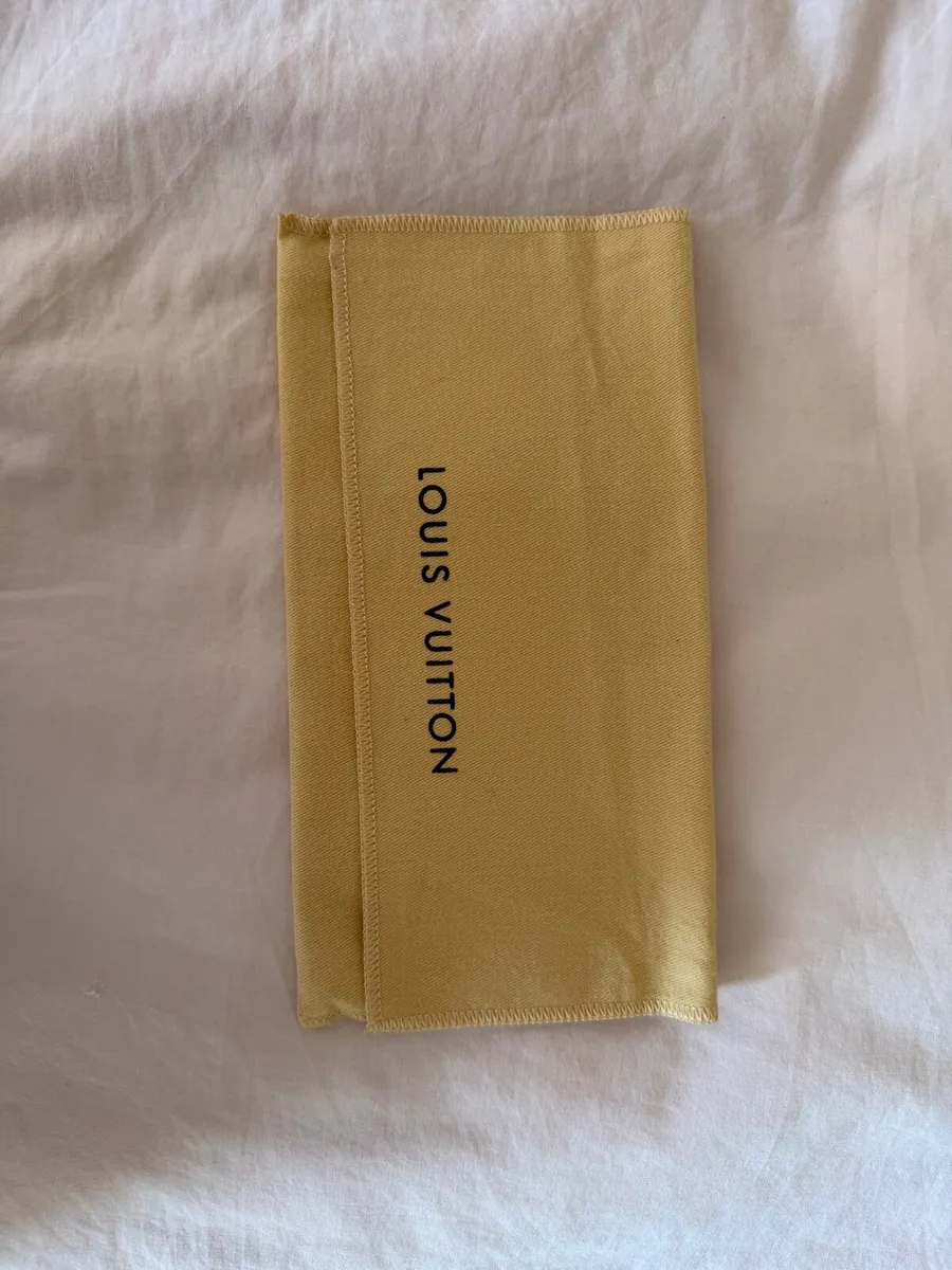 Louis Vuitton dust bag - Image 1