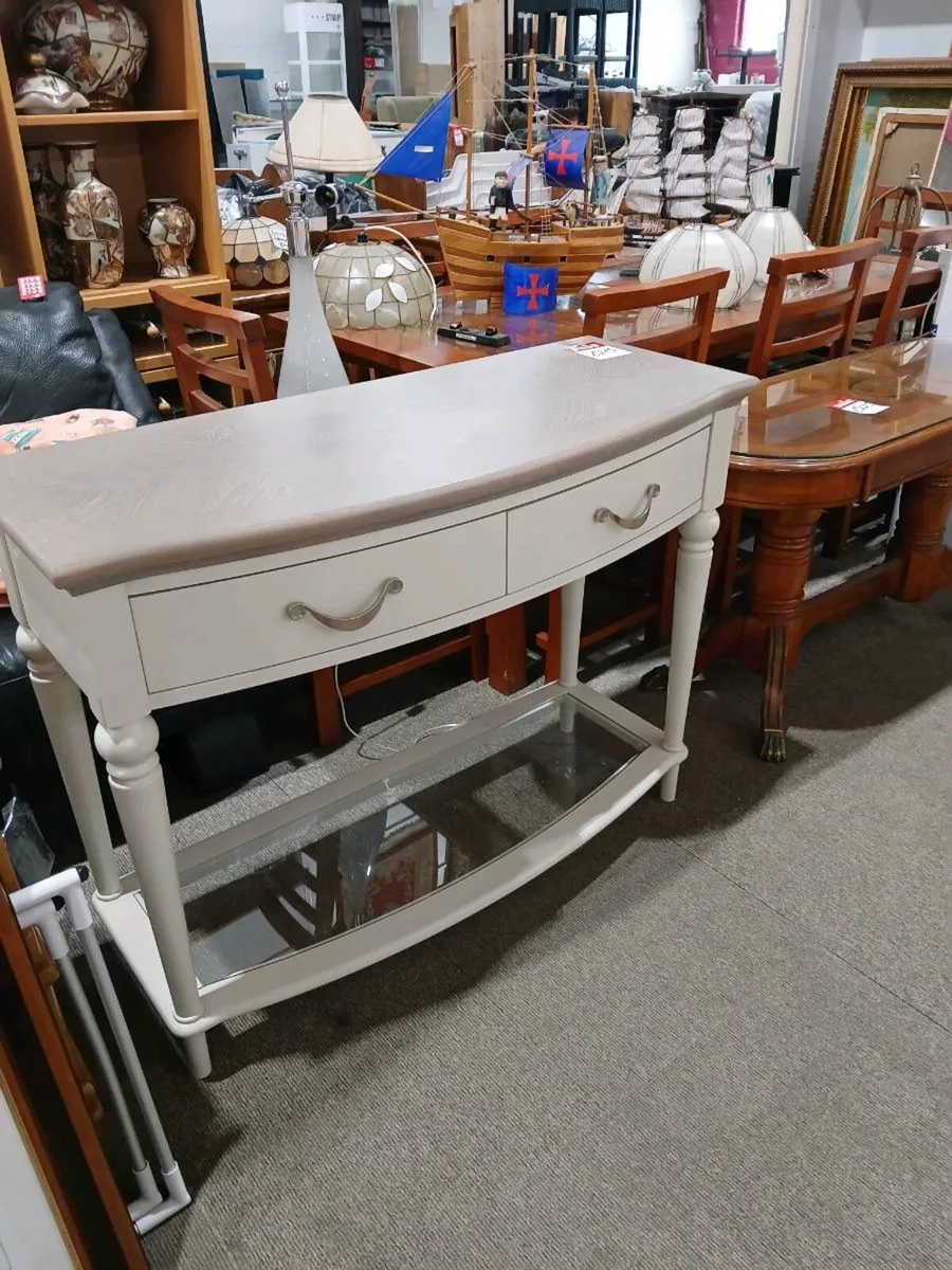 Console table - Image 2
