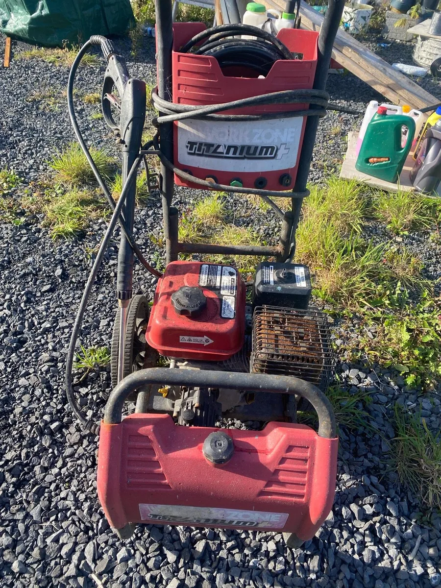 Petrol power washer - Image 3