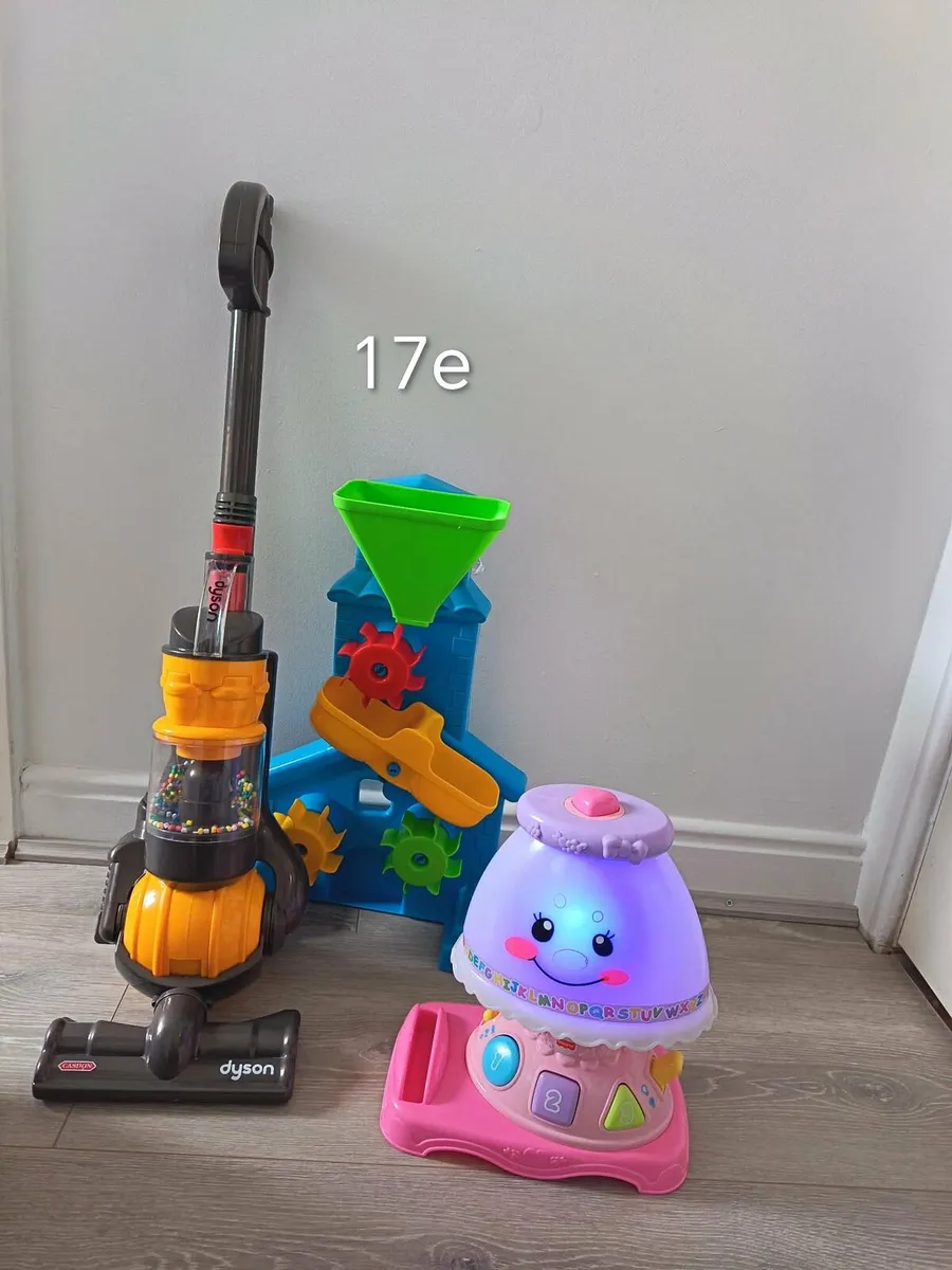 Toys bundle - Image 2