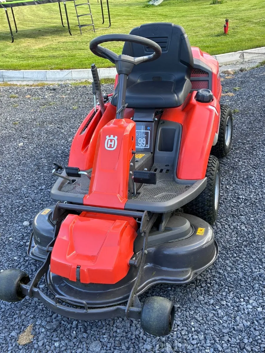 Husqvarna Ride on Lawnmower - Image 1